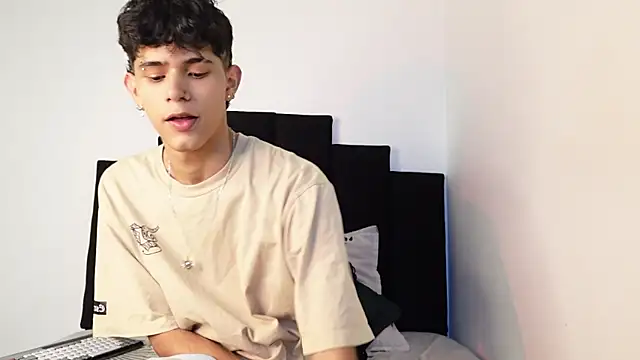 alexmark  online show from 11.05.25