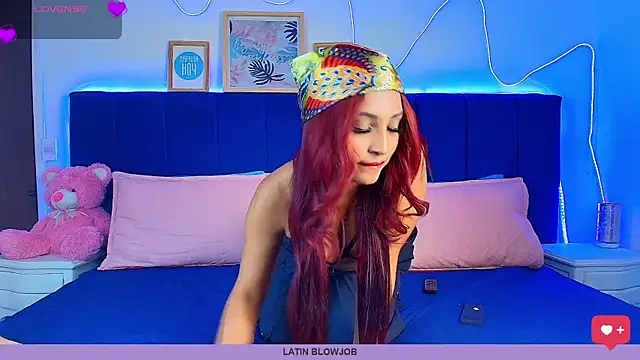 Naiaa Cruz online show from 04.11.26