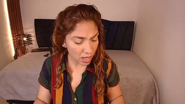 Snapshot of SexyRachel_ chatting on 05.11.26 SexyRachel online show from 05.11.26