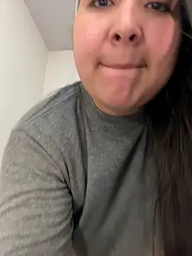 evelyn 1702 online show from 01.16.26