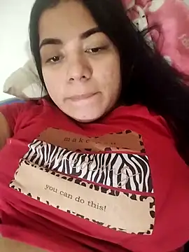 Snapshot of Georgina_Bigboobs chatting on 12.01.25 Georgina Bigboobs online show from 12.01.25