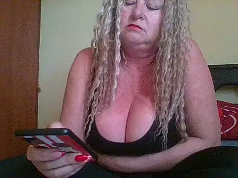 Snapshot of teticalinte chatting on 07.13.26 teticalinte online show from 07.13.26