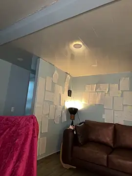 Snapshot of Canneela chatting on 02.19.26 Canneela online show from 02.19.26