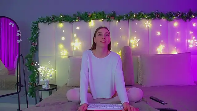 Snapshot of VeronicaVances chatting on 12.02.25 VeronicaVances online show from 12.02.25