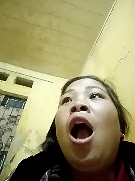 Milan6789 online show from 12.04.25