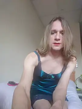 Snapshot of FlorineTV chatting on 02.13.26 FlorineTV online show from 02.13.26