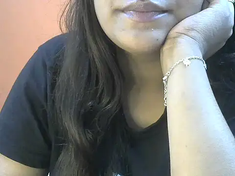 Queenxxx98 online show from 11.28.25