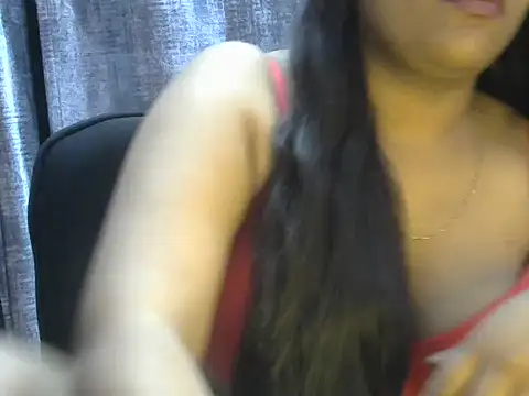 Queenxxx98 online show from 12.16.25