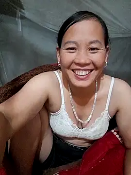 Snapshot of Seg_min chatting on 09.29.25 Seg min online show from 09.29.25