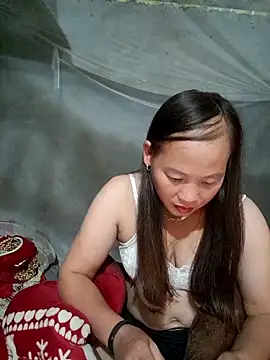 Snapshot of Seg_min chatting on 10.14.25 Seg min online show from 10.14.25