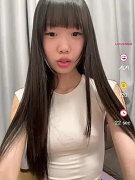 Snapshot of xinyu789 chatting on 05.13.26 xinyu789 online show from 05.13.26