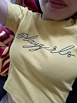 Snapshot of Bonny079 chatting on 09.10.25 Bonny079 online show from 09.10.25