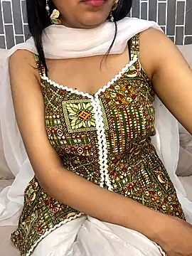 Riya-6969 online show from 04.04.26