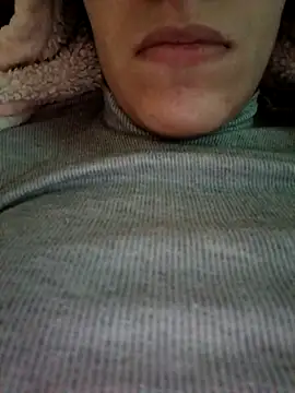 Snapshot of Ahalm chatting on 12.18.25 Ahalm online show from 12.18.25