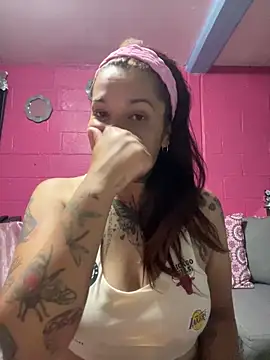 Snapshot of emperatrixsex chatting on 05.05.26 emperatrixsex online show from 05.05.26