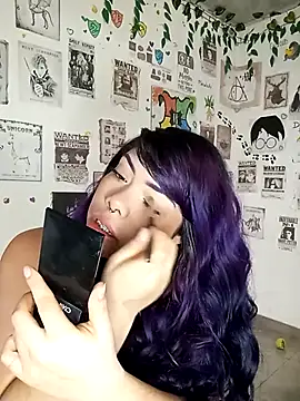 violetaa castro online show from 10.21.25