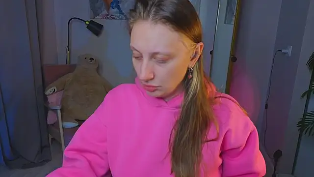 Snapshot of babydarkness chatting on 10.05.25 babydarkness online show from 10.05.25