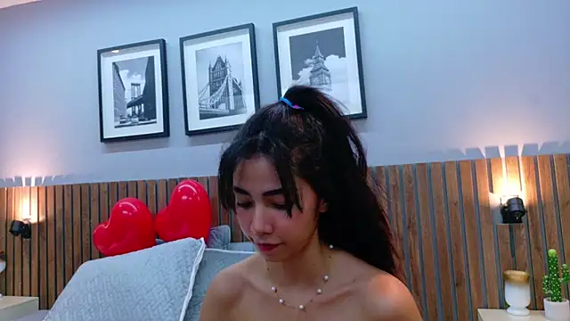 luna roja25 online show from 02.18.26