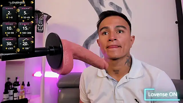 LiamDeep online show from 11.17.25