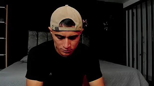 Snapshot of LiamDeep chatting on 05.08.26 LiamDeep online show from 05.08.26