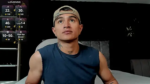 Snapshot of LiamDeep chatting on 05.15.26 LiamDeep online show from 05.15.26