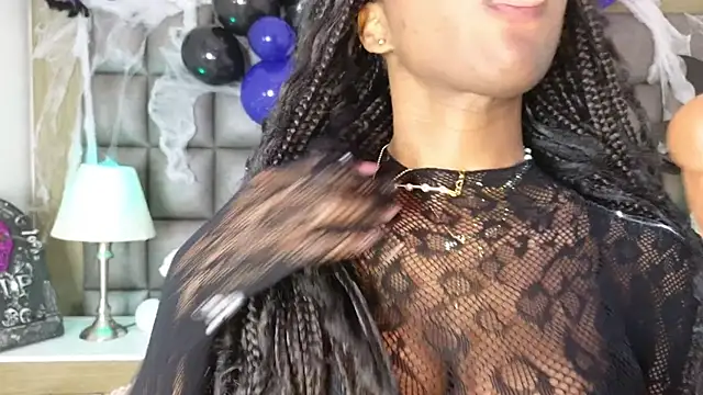 AmiraMorgan online show from 11.01.25