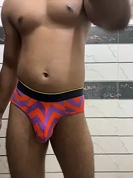 x7bong online show from 10.10.25