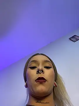 SkyThompson online show from 11.03.25