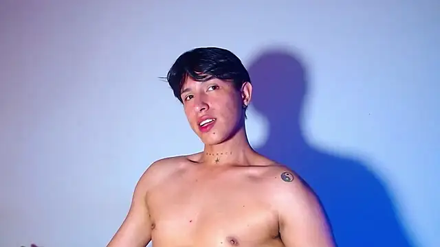 rowanbigboy23 online show from 01.18.26