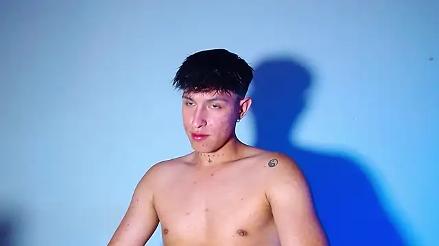 rowanbigboy23 online show from 02.13.26