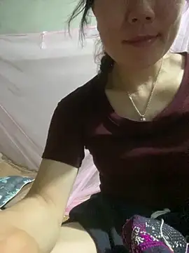 Snapshot of Pyy07 chatting on 10.02.25 Pyy07 online show from 10.02.25