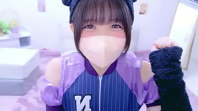 Snapshot of Hinata_Sun chatting on 05.20.26 Hinata Sun online show from 05.20.26
