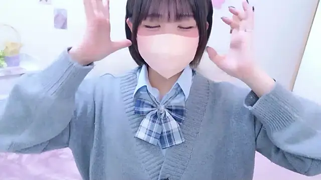 Snapshot of Hinata_Sun chatting on 05.29.26 Hinata Sun online show from 05.29.26