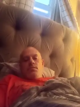 Snapshot of gpjr80 chatting on 10.07.25 gpjr80 online show from 10.07.25