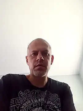 Snapshot of gpjr80 chatting on 03.30.26 gpjr80 online show from 03.30.26