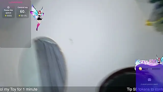 Snapshot of mariangellive chatting on 03.26.26 mariangellive online show from 03.26.26