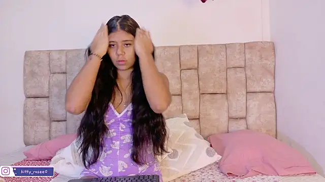 Kitty Rose   online show from 10.17.25