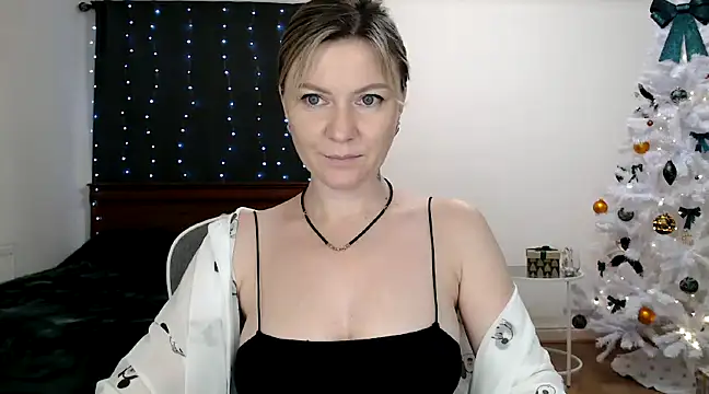 ParadiseAlina online show from 12.17.24