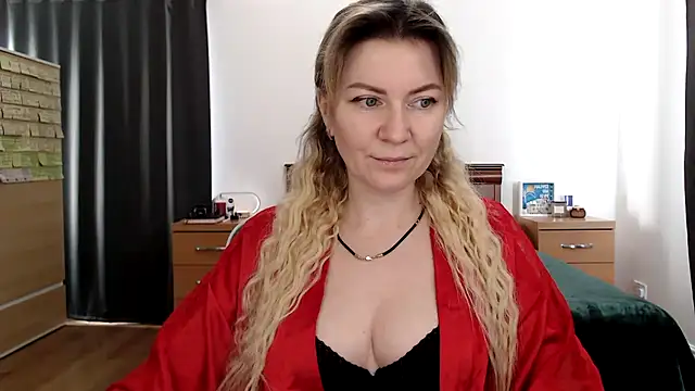 ParadiseAlina online show from 11.24.25