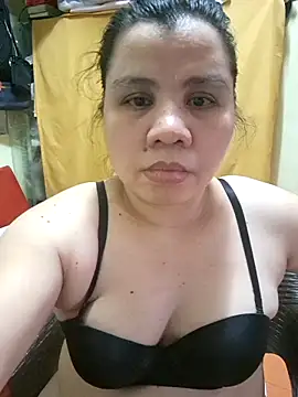 hotlyn45 online show from 10.30.25