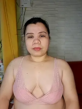 hotlyn45 online show from 03.09.26