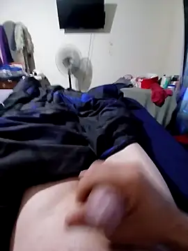 Snapshot of chris7706 chatting on 04.12.26 chris7706 online show from 04.12.26