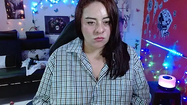 Snapshot of carol_20 chatting on 12.07.24 carol 20 online show from 12.07.24