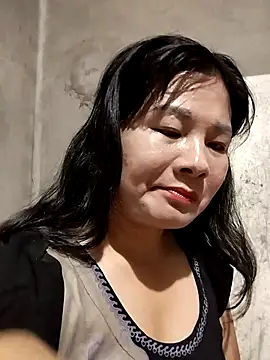 kute-00 online show from 11.17.25