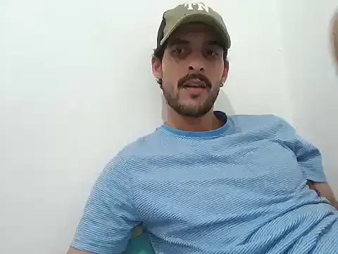 Snapshot of mochakkdj chatting on 10.08.25 mochakkdj online show from 10.08.25