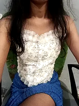 Snapshot of Daizy_Shah chatting on 05.09.26 Daizy Shah online show from 05.09.26