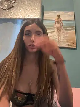 Snapshot of RoseyMae chatting on 10.16.25 RoseyMae online show from 10.16.25