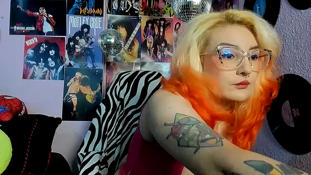 Avril Maria online show from 02.18.26