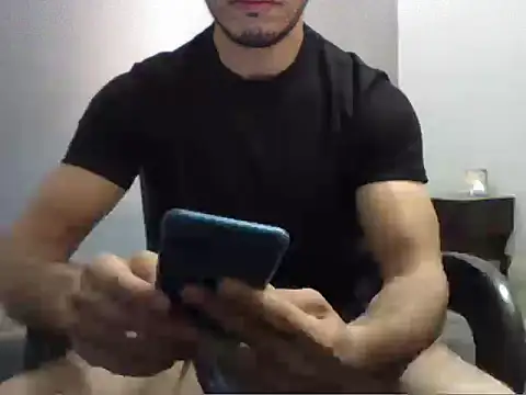 ahmedluxor1 online show from 10.25.25