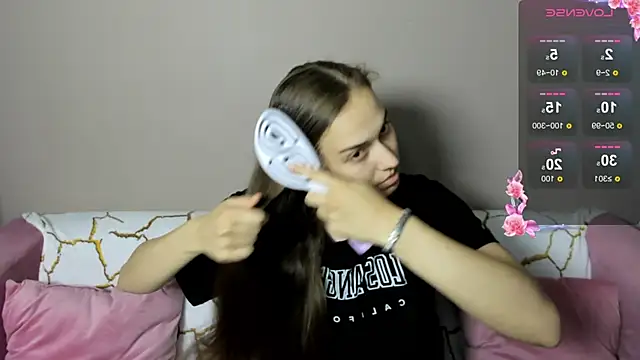 Alisa  Kelly online show from 09.12.25